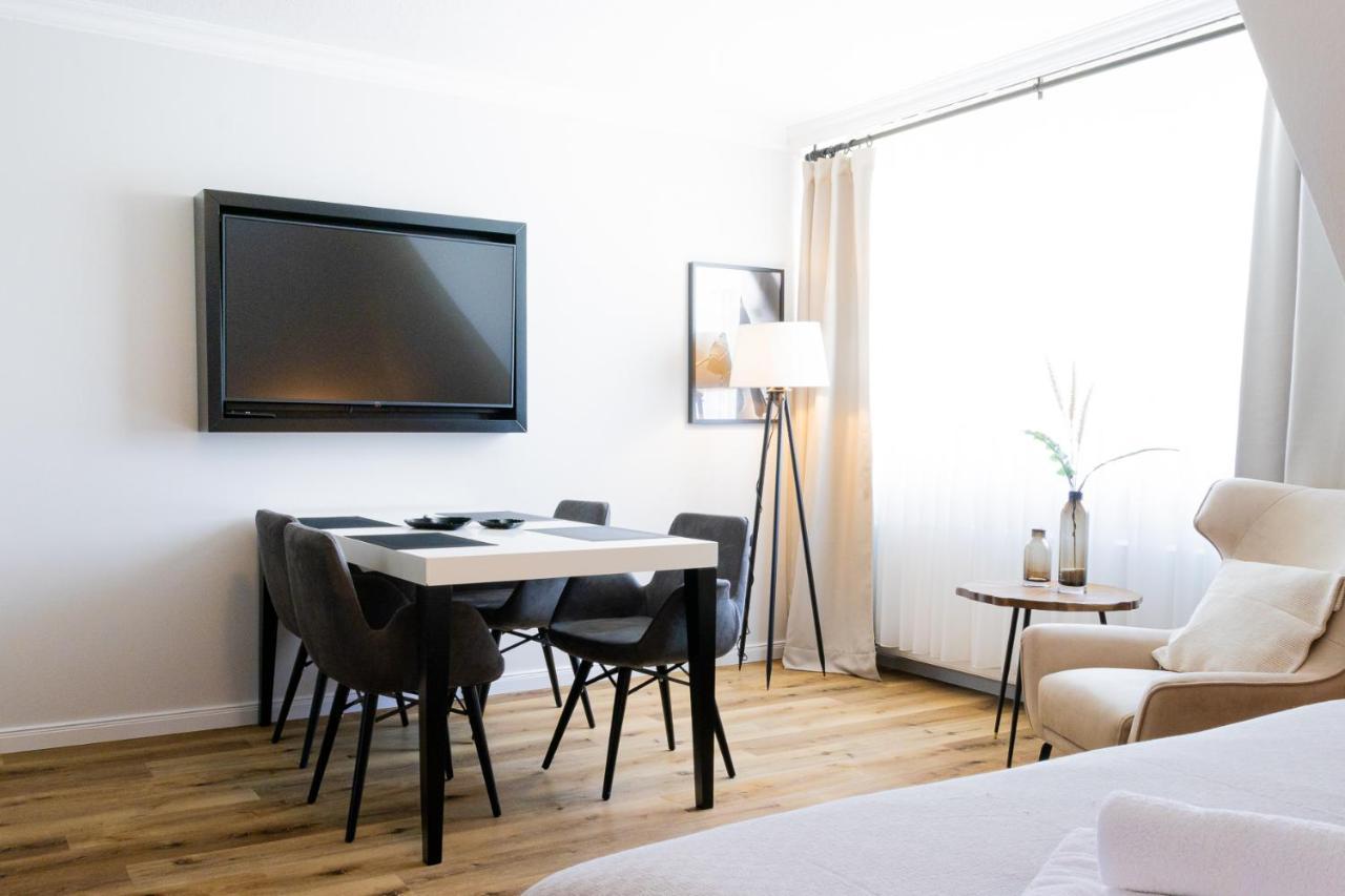 Strandnahe Ferienwohnung - Sehr Modern Und Hochwertig Eingerichtet, Inklusive Parkplatz, Gartenzugang Und Fahrradunterstellmoeglichkeit شاربوتس المظهر الخارجي الصورة