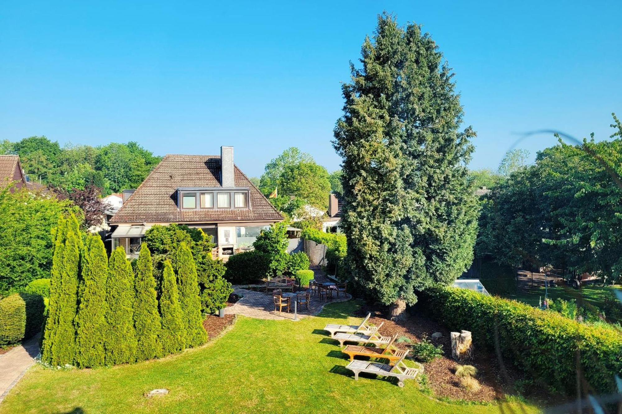 Strandnahe Ferienwohnung - Sehr Modern Und Hochwertig Eingerichtet, Inklusive Parkplatz, Gartenzugang Und Fahrradunterstellmoeglichkeit شاربوتس المظهر الخارجي الصورة